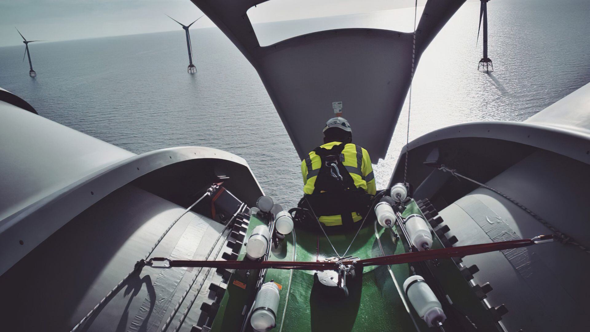 Offshore wind operations & maintenance